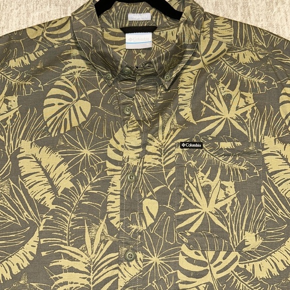 XL Men's Columbia cotton shirt palm leaf print button up  army green light green - Picture 2 of 5